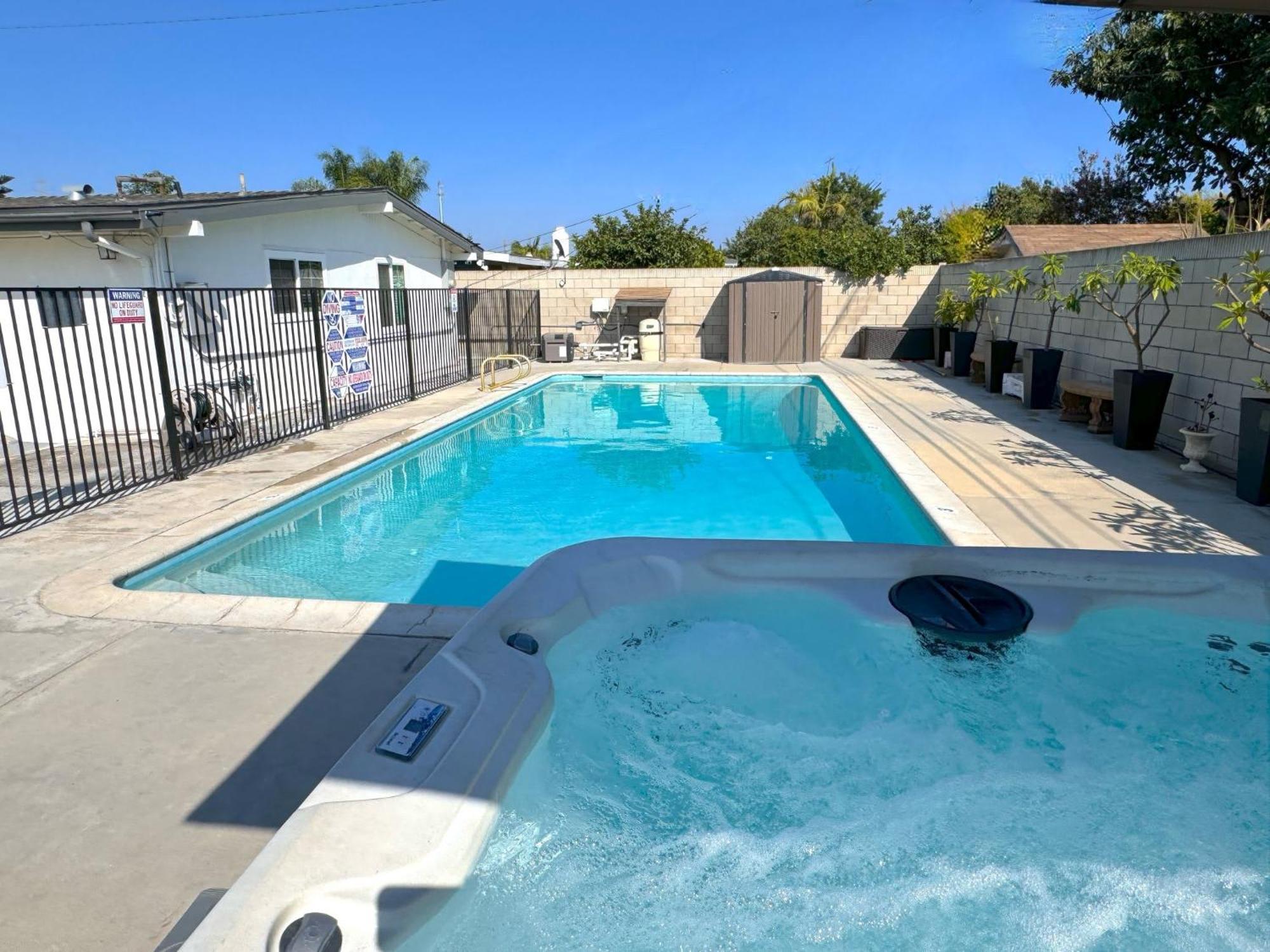 Disneyland Retreat-Pool Spa Game Anaheim Exterior photo